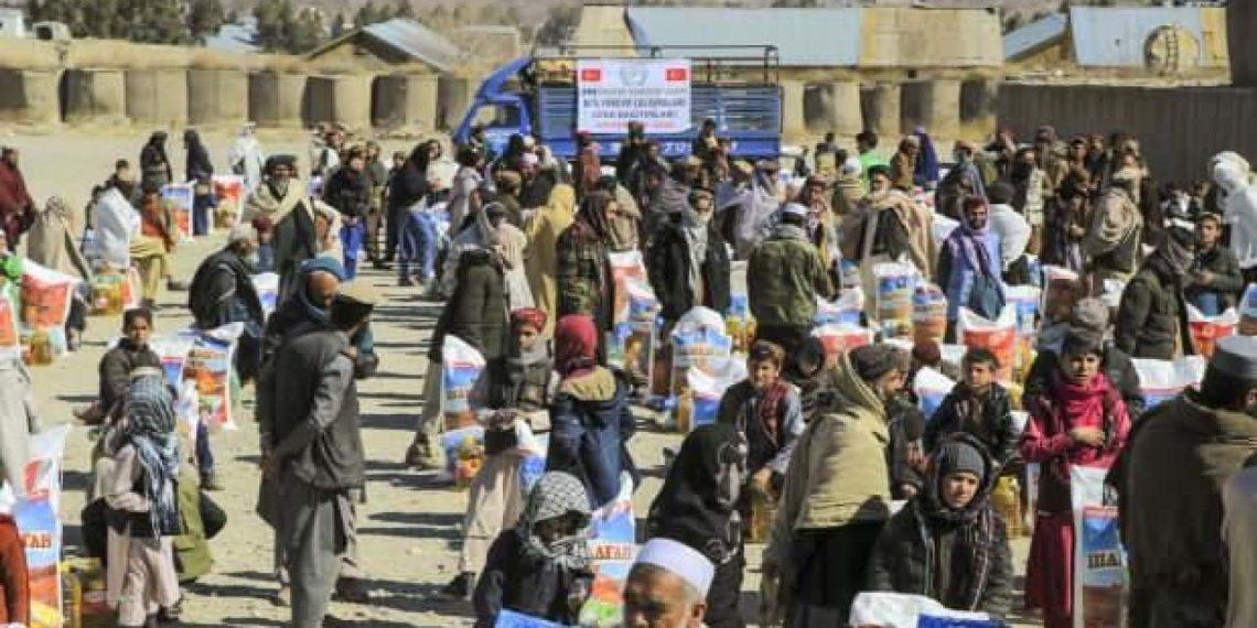 Türkiye seferber oldu… İHH 2022’de Afganistan’da 1 milyon muhtaçlık sahibine yardım etti