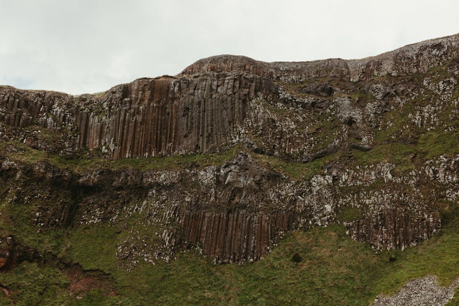 Adana8217da-Volkanik-Taslar-Arasinda-Gizlenmis-Dev-Silah-Zulasi-featured